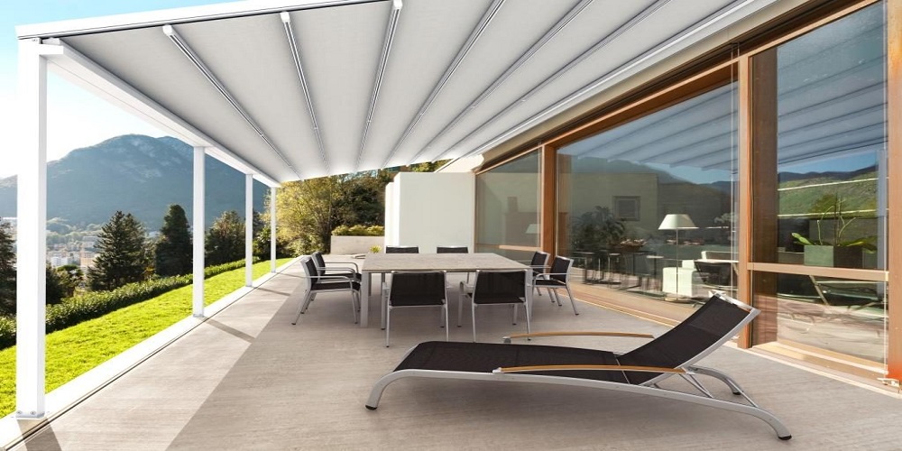 What is an electric pergola and what are its benefits?
